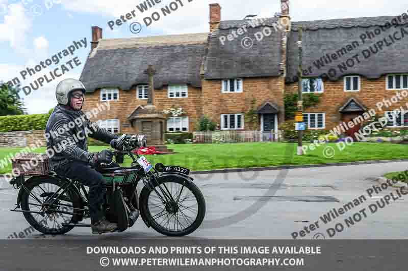 Vintage motorcycle club;eventdigitalimages;no limits trackdays;peter wileman photography;vintage motocycles;vmcc banbury run photographs